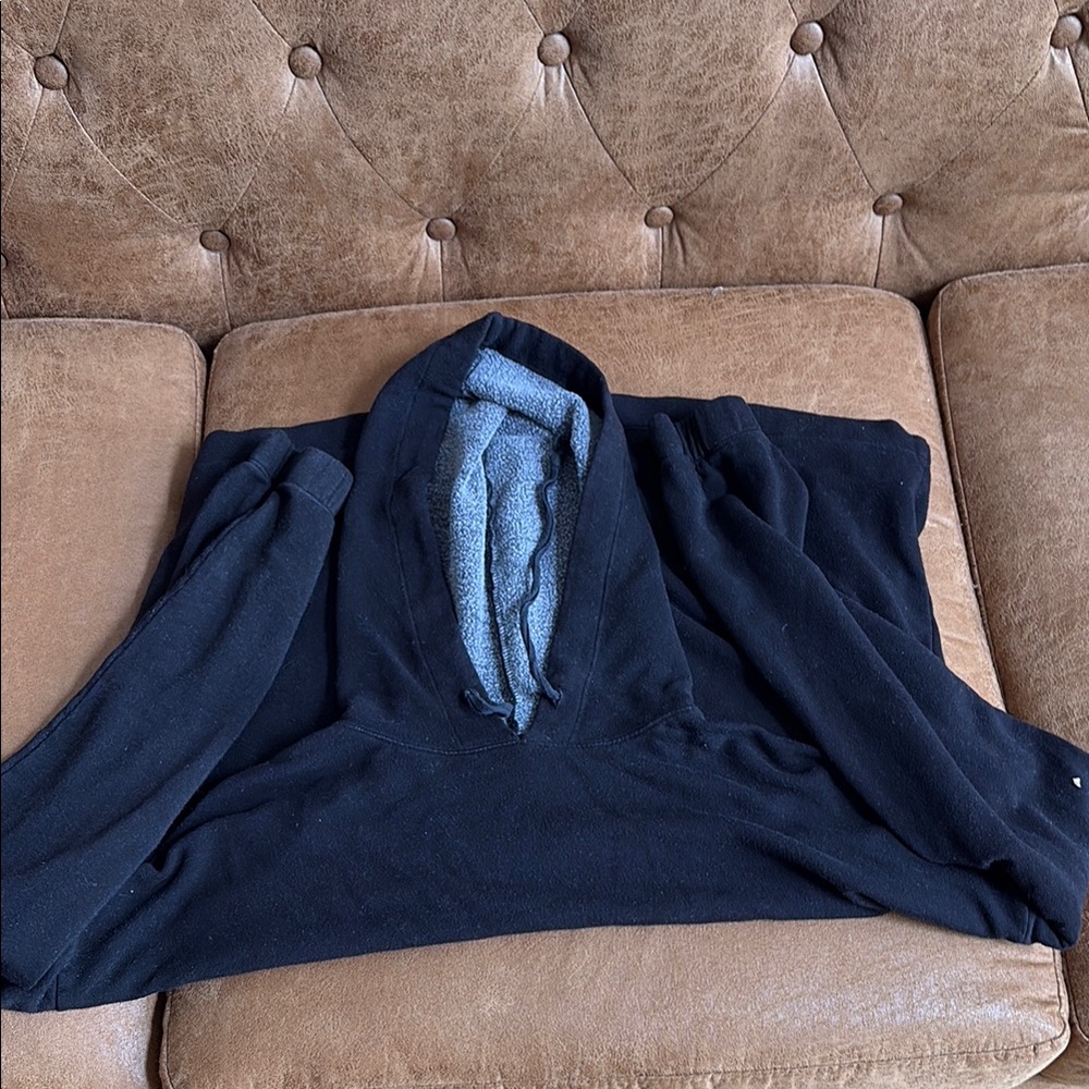 Black Hooded Sweatshirt
